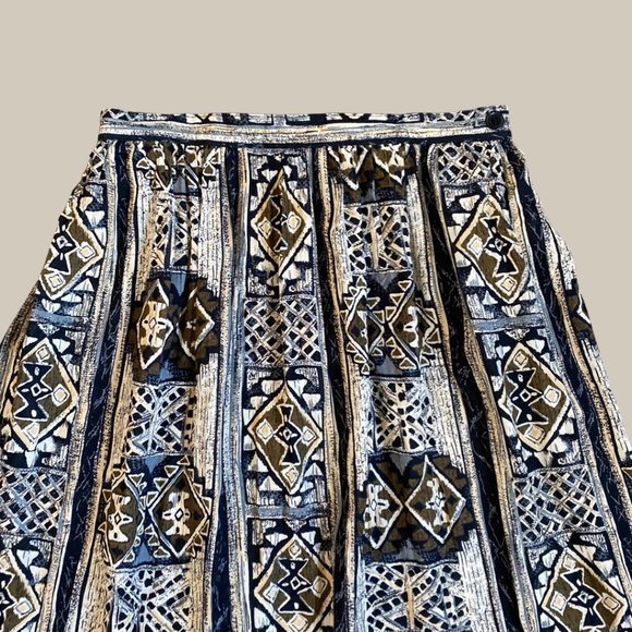 Vintage Alfred Dunner Black and Tan Tribal Print A-Line Skirt - Picture 2 of 7